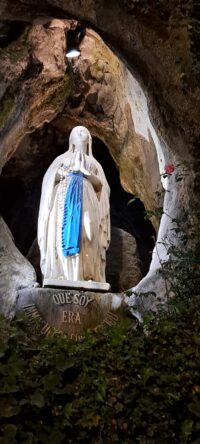Lourdes 2024, Grotte Statue